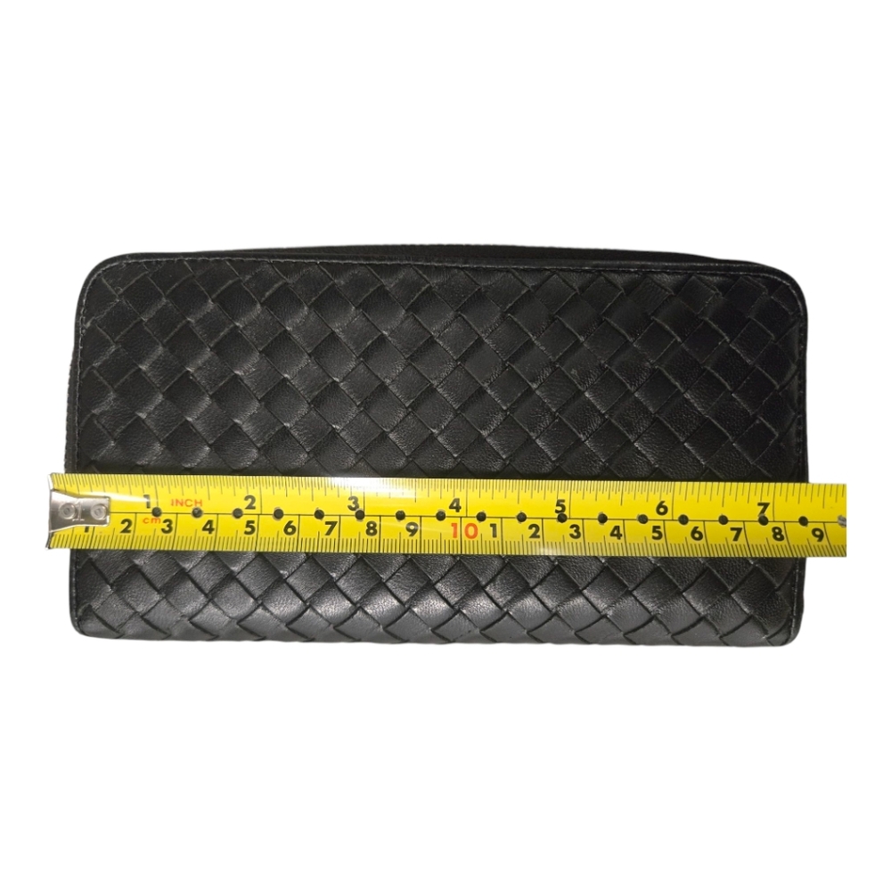 Bottega Veneta Black Intrecciato Leather Wallet - Picture 8 of 13
